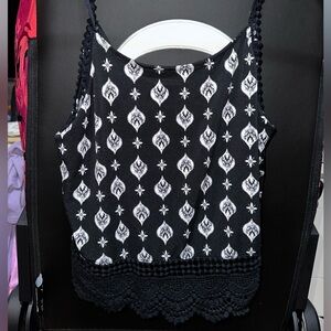 Black and white pattern crop top.